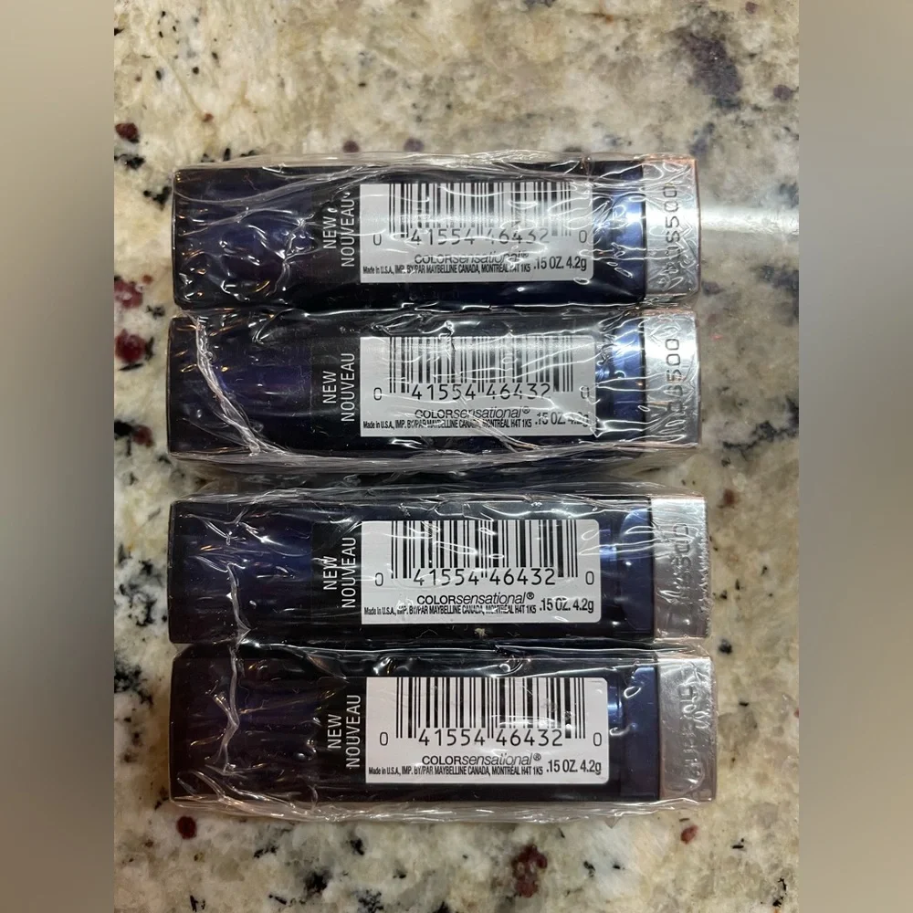 New Maybelline 825 Blackest Berry Bold Lipstick Set 2pcs Bundle - Picture 9 of 9